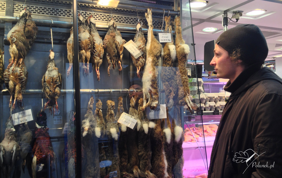 Dziczyzna na bazarze w Barcelonie